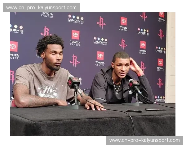 名记：小贾巴里史密斯预计将与火箭达成一份为期5年价值1.22亿美元的提前续约